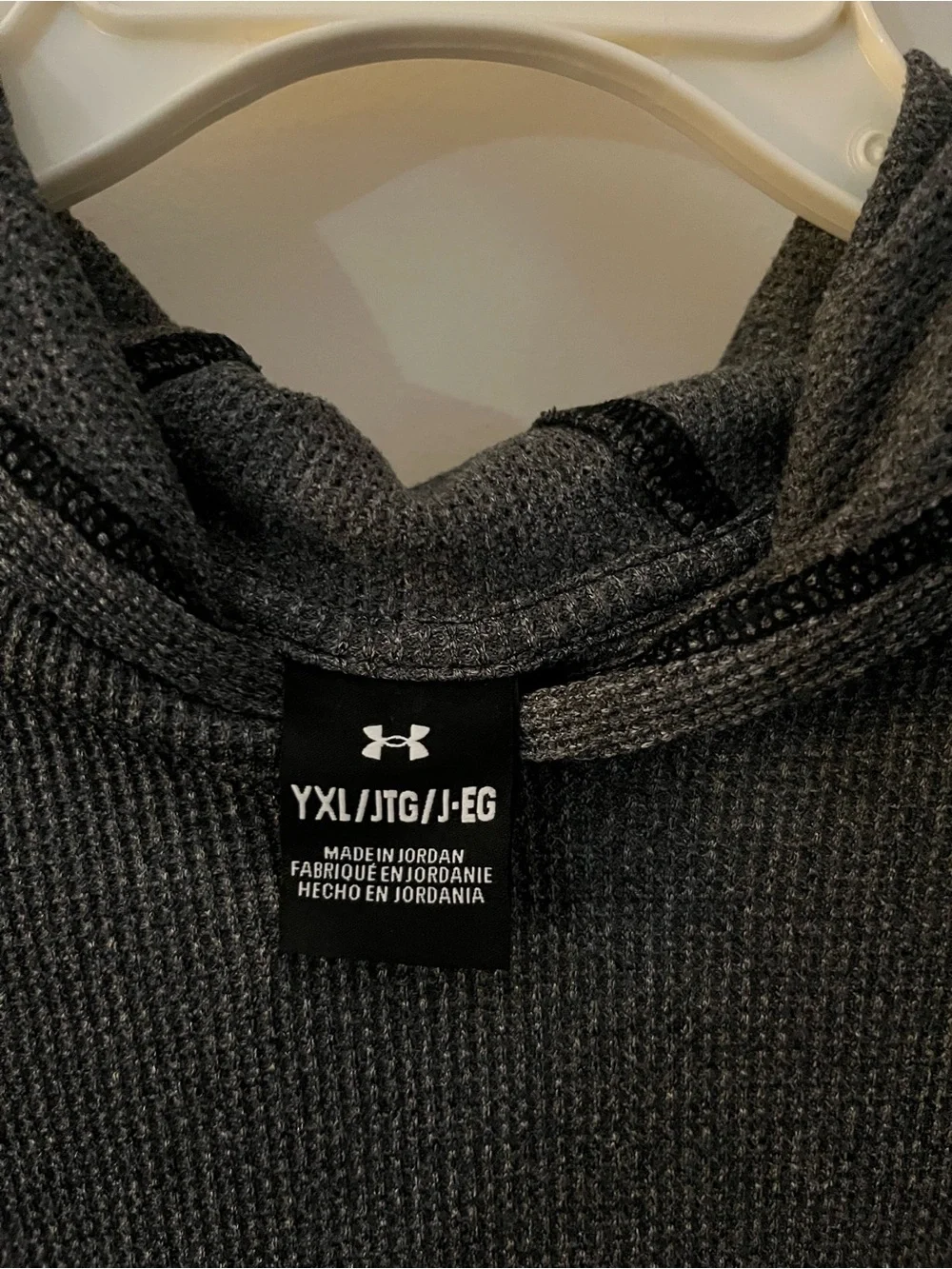 Under Armour X-Large Youth Charcoal Crewneck Hoodie Sweater